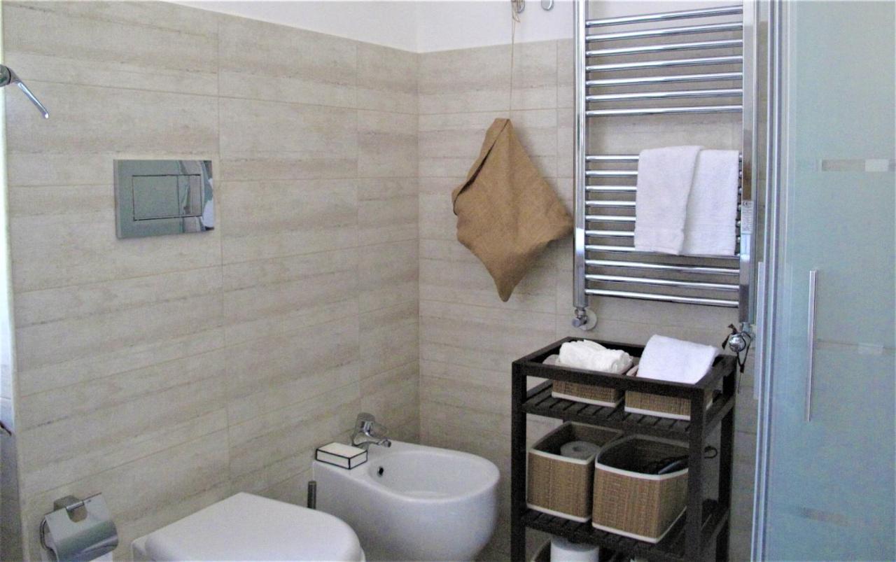 Duchi Di Castro Chic Apartment Rome Exterior photo